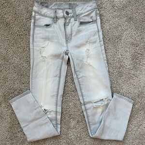 Women’s AE skinny jeans